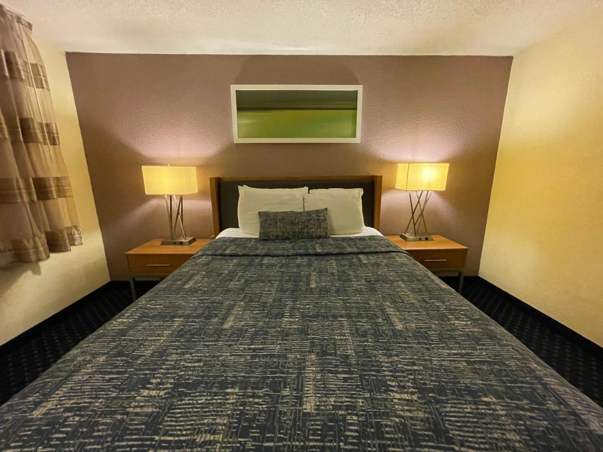 Lakeside Inn Уейкфийлд Екстериор снимка